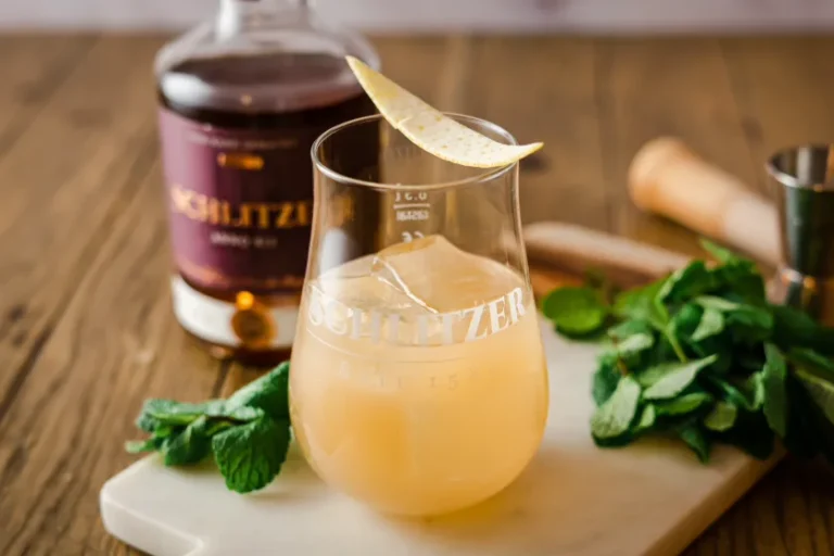 Schlitzer Whisky Smash: Erfrischung trifft Tradition