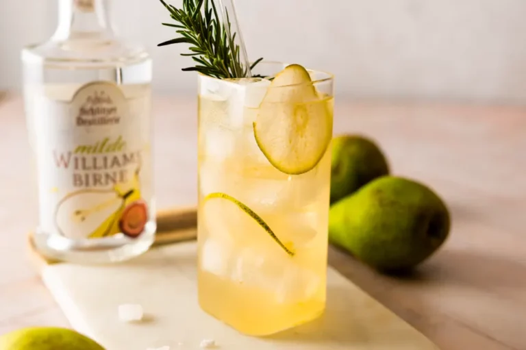 Pear Fizz: Exquisiter Cocktail mit Williams Birne