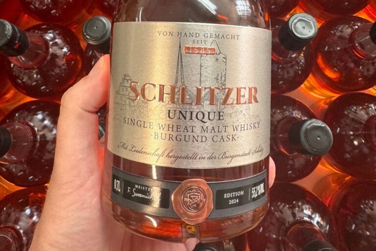 Schlitzer Unique Single Wheat Malt Whisky -Burgund Cask-