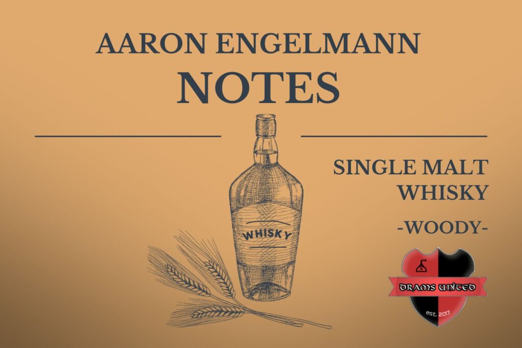 Zeichnung einer Whiskyflasche mit Ähren auf orangefarbenem Hintergrund und Text "Aaron Engelmann Notes - Single Malt Whisky - Woody".