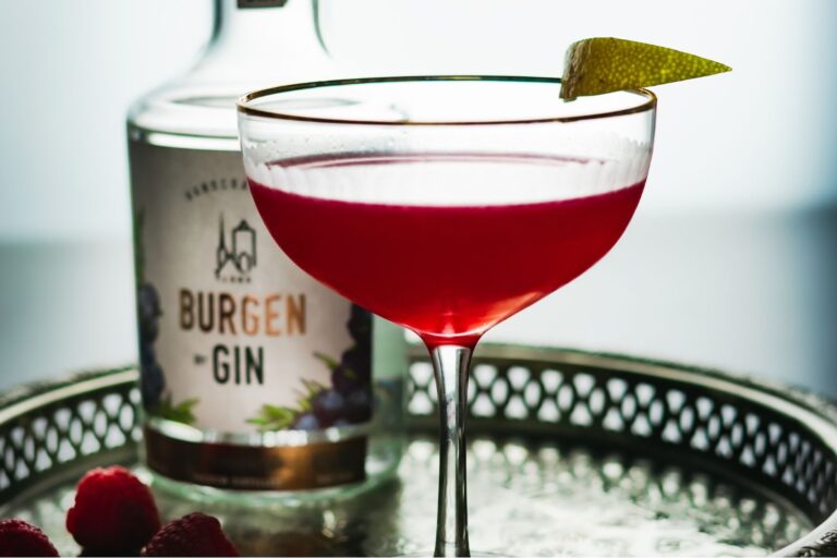 Burgen Gin Cosmo – Fruchtiger Gin Cocktail mit Rezept
