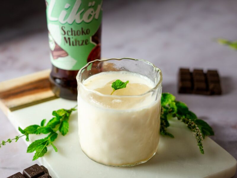 Chocolate Mint White Russian