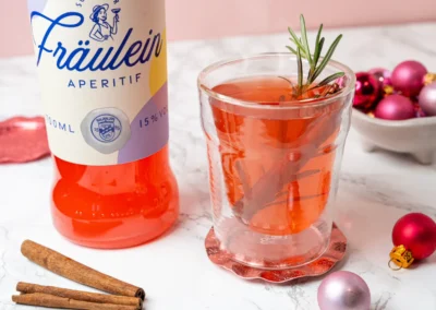 Fräulein Hot Punch – Winterlicher Trauben-Aperitif