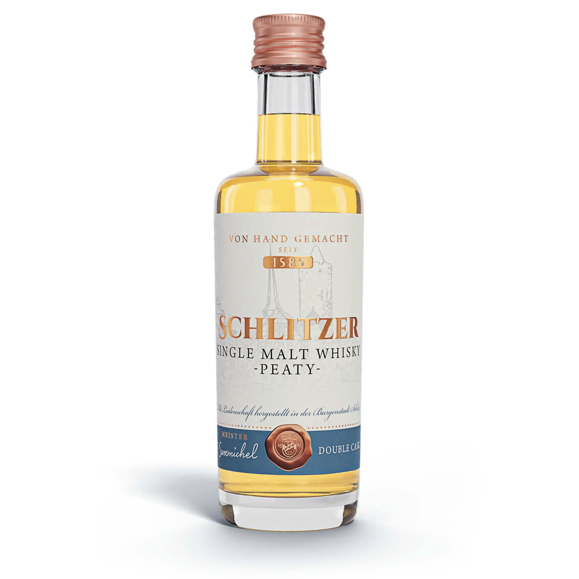 Schlitzer Single Malt Peaty Whisky 5cl – Rauchiger deutscher Whisky in Miniaturflasche Miniaturflasche Schlitzer Single Malt Peaty Whisky, 5 cl, vor weißem Hintergrund – goldbraune Spirituose mit schwarzem Etikett und weißer Schrift, präsentiert als torfiger deutscher Single Malt Genuss.