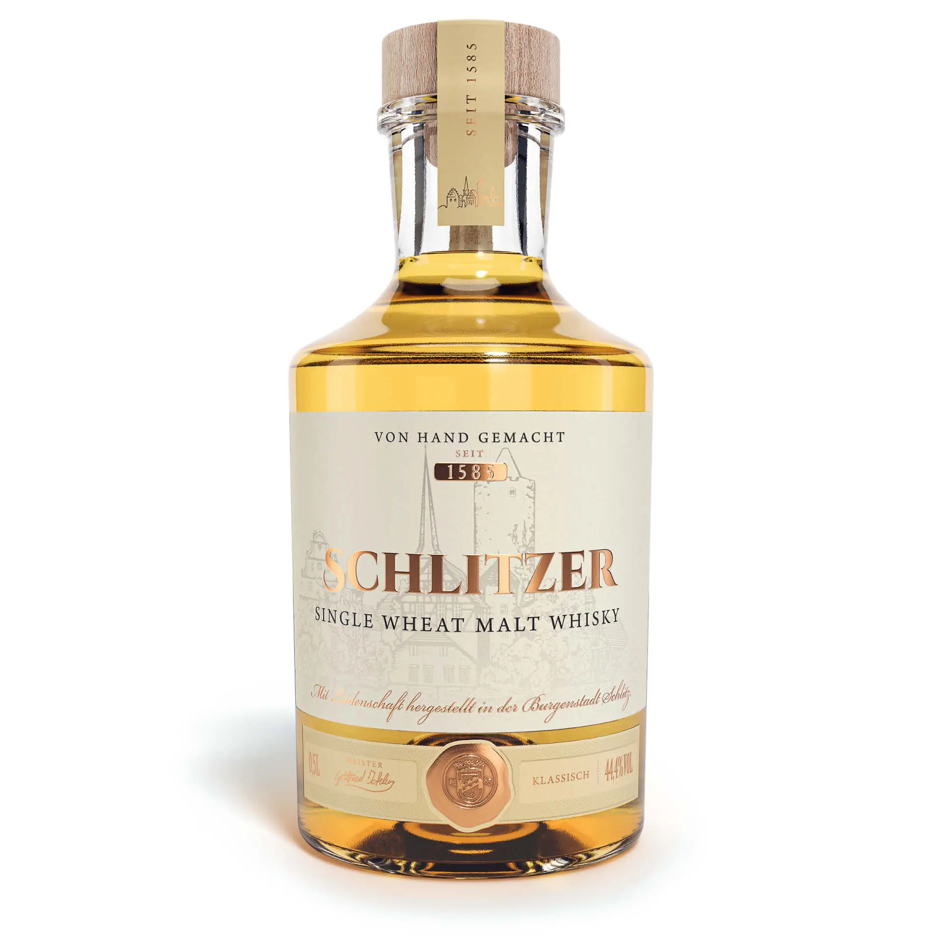 Klassischer Single Wheat Malt Whisky 0,5l – Schlitzer Destillerie Single Wheat Malt Whisky klassisch 0,5l Flasche von Schlitzer Destillerie – Hochwertiger deutscher Whisky, ideal für Genießer und Kenner; detaillierte Produktabbildung für besseren Einblick.