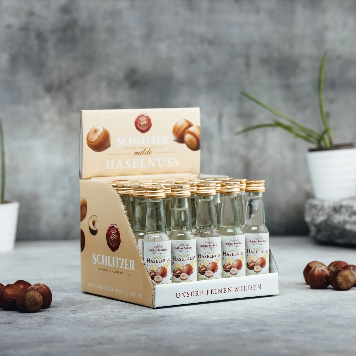 Milde Haselnuss Milde Haselnuss – als Miniaturflasche | Schlitzer Destillerie