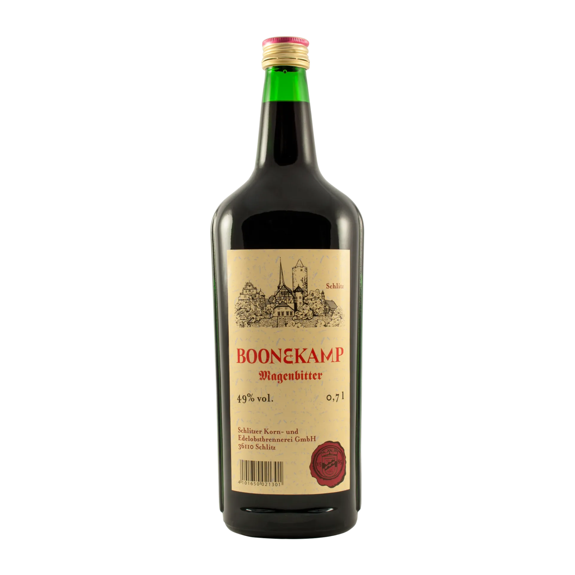Boonekamp Magenbitter 0,7l – Kräuterlikör in hochwertiger Glasflasche Flasche Schlitzer Boonekamp Magenbitter 0,7 l mit grünem Etikett und rotem Schraubverschluss – hochprozentiger Kräuterlikör aus der Schlitzer Destillerie, Vorderansicht auf weißem Hintergrund.